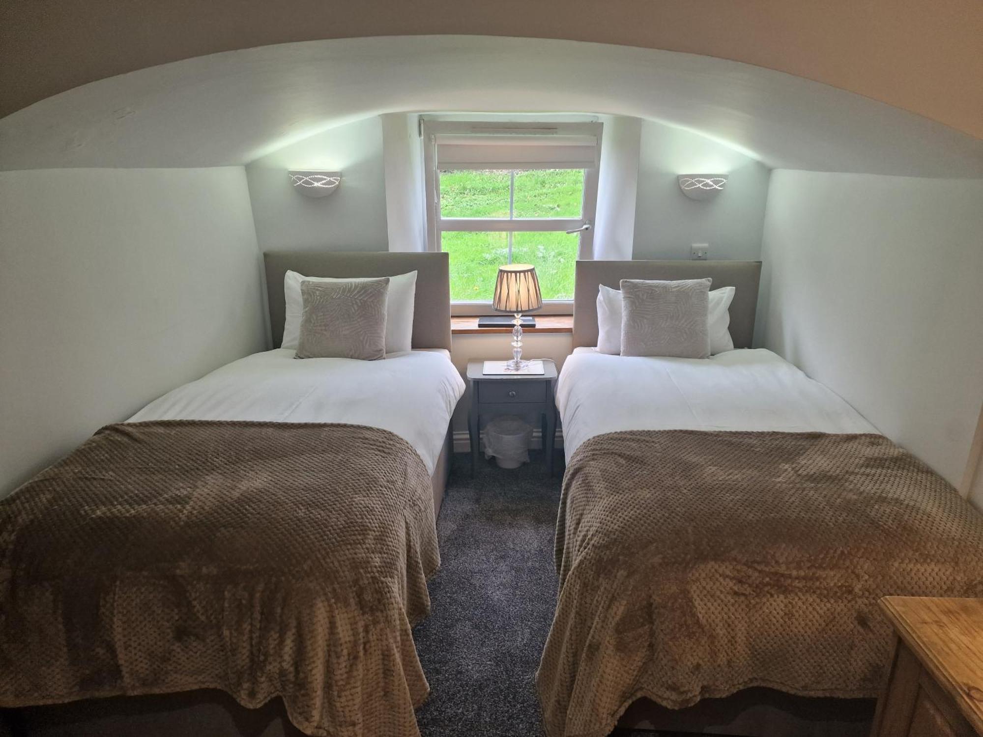 Teviotside Travel Inn Ltd Hawick Eksteriør bilde